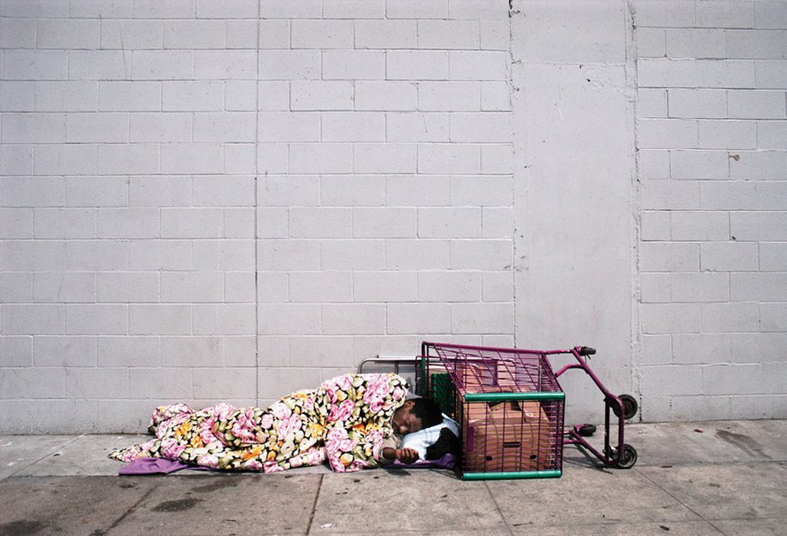 Skid Row, L.A., 2003 © Camilo José Vergara