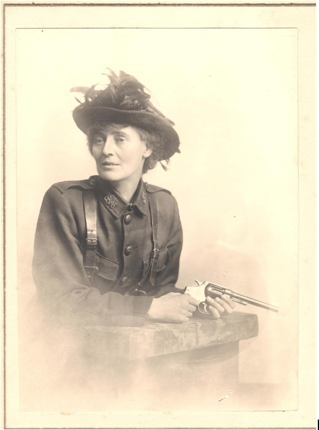 ￼Photograph of Countess Constance Markievicz in the uniform of the Irish Citizen Army, c. 1916. Courtesy of Kilmainham Gaol Museum.